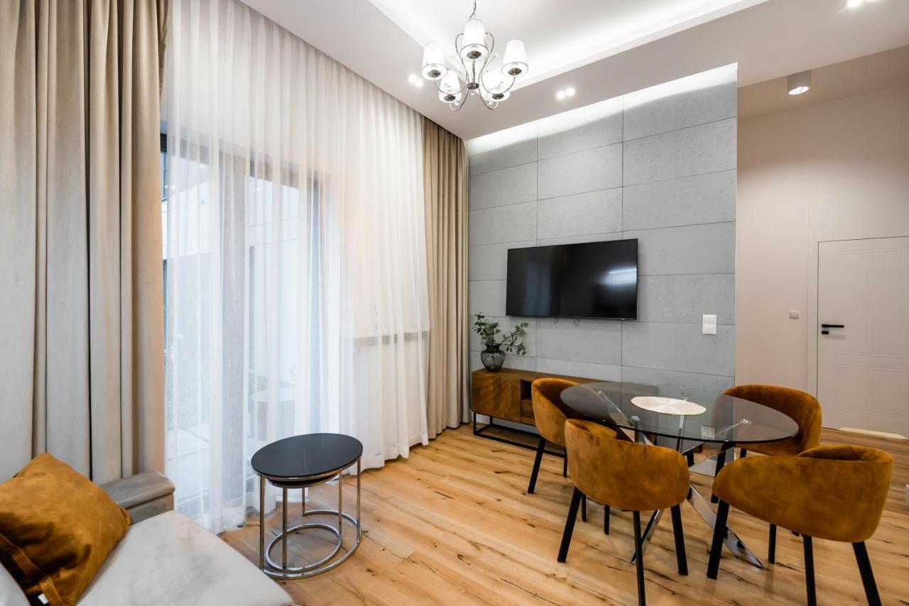 Zlota Sophisticated Apartment Varşovia Exterior foto