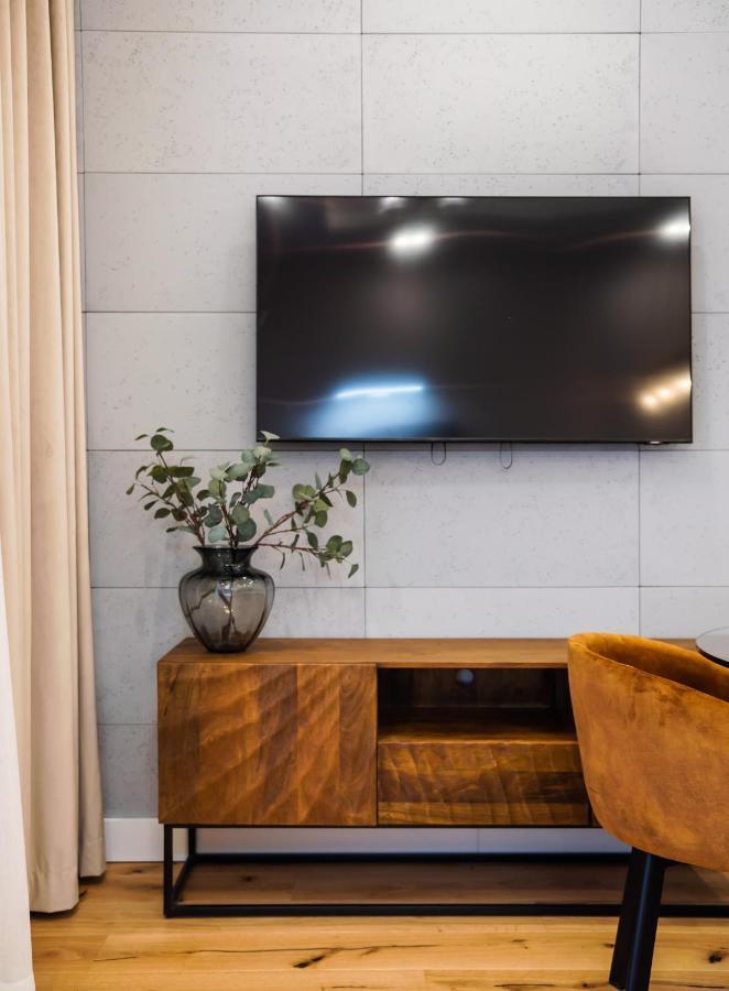 Zlota Sophisticated Apartment Varşovia Exterior foto