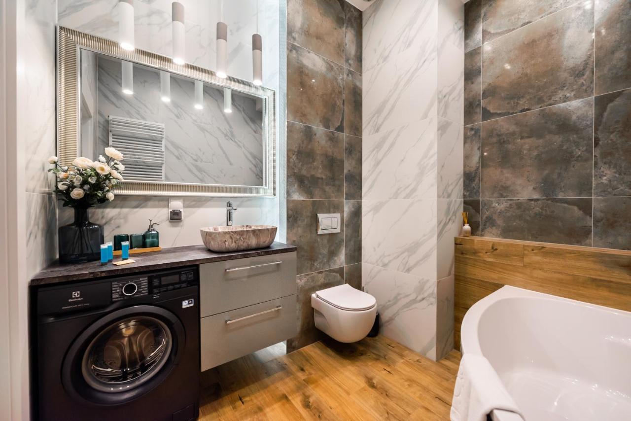 Zlota Sophisticated Apartment Varşovia Exterior foto