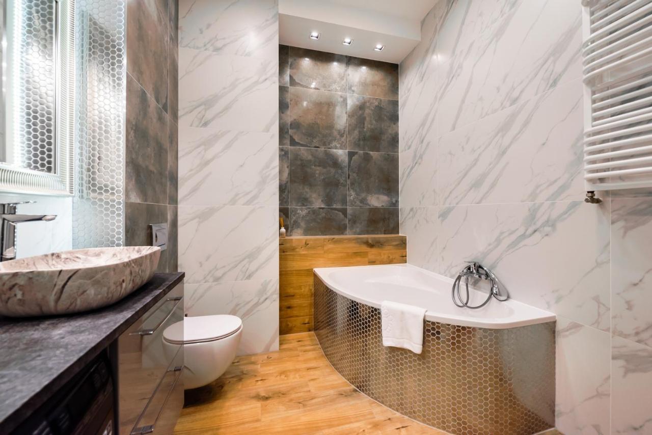 Zlota Sophisticated Apartment Varşovia Exterior foto